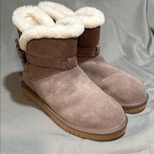 Koolaburra Ugg Boots with Buckle